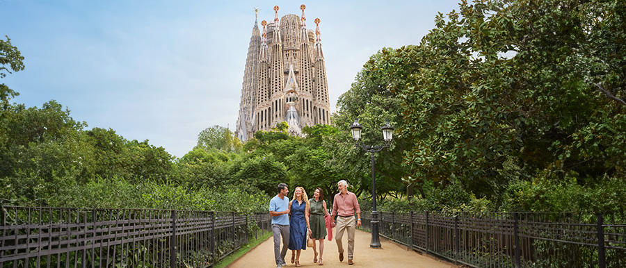 Sagrada-familia-barcelona-escala-crucero